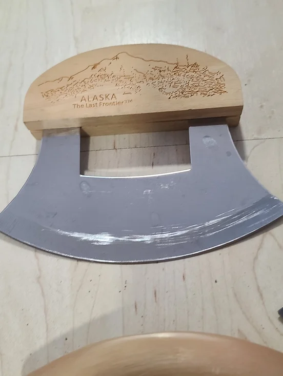 Set of 5 Ulu Herb/Meat Choppers, Alaska Wood Handles, One Is Guenuine - Picture 4 of 8